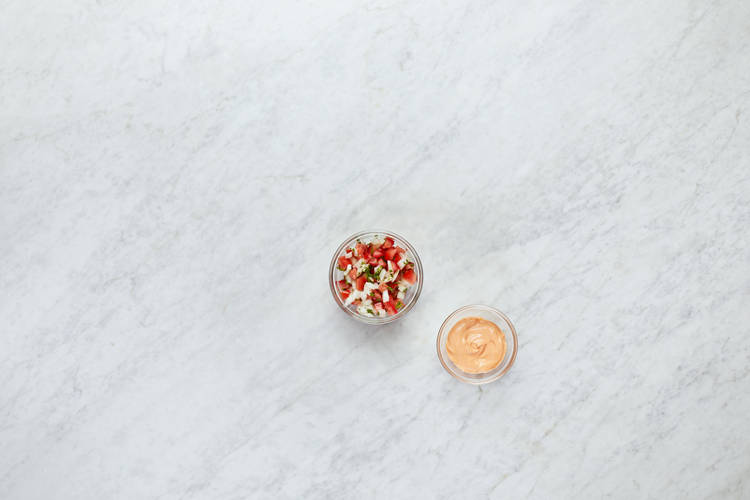 Make Salsa and Crema