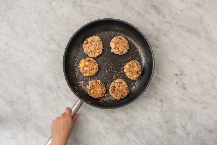 4 COOK FALAFELS
