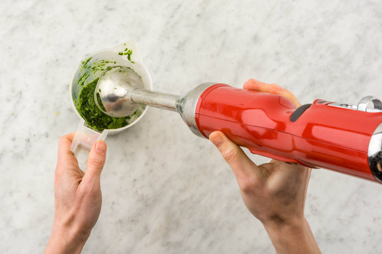 FÜR DAS PESTO