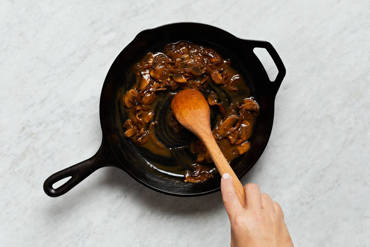 Make Mushroom Sauce