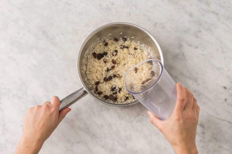 COOK THE GARLIC RICE