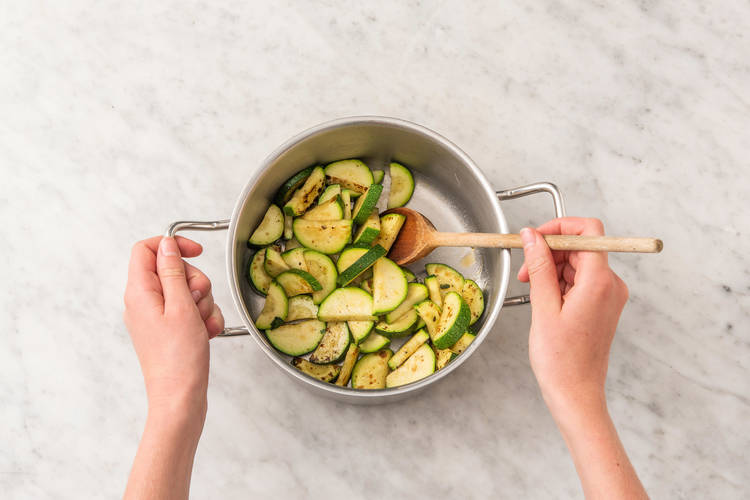 COOK ZUCCHINI
