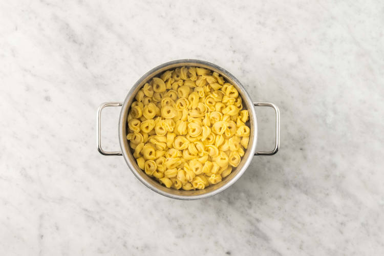 COOK TORTELLINI