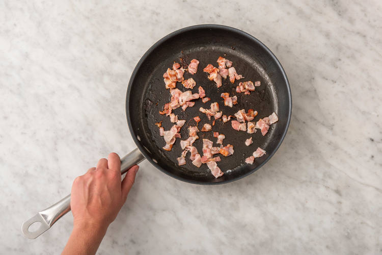 COOK BACON AND PASTA