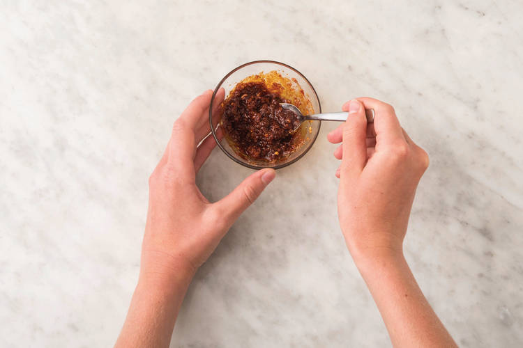 MAKE THE SPICE MIX