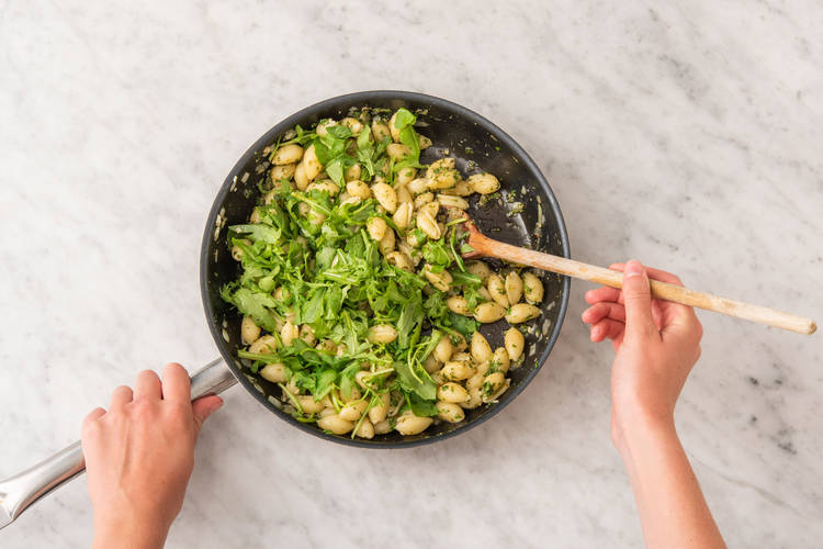 Mix pasta