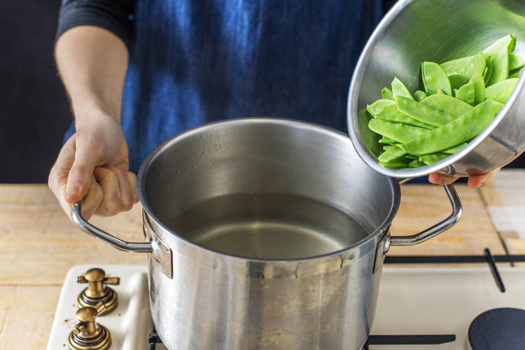 Cook the Mangetout