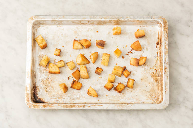 MAKE CROUTONS