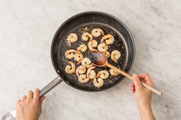 COOK THE SAUCE & PRAWNS