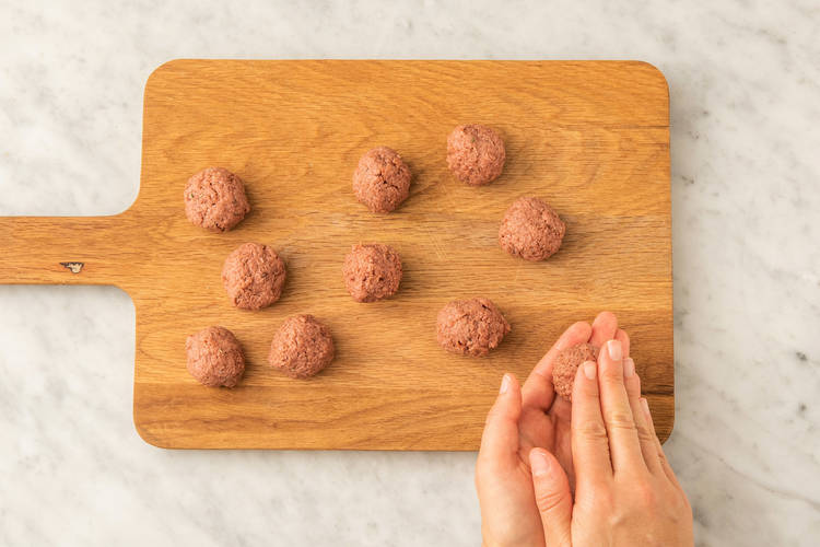 MAKE BEYOND® MEATBALLS