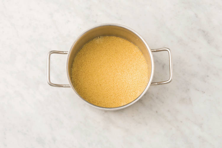 PREPARE THE COUSCOUS