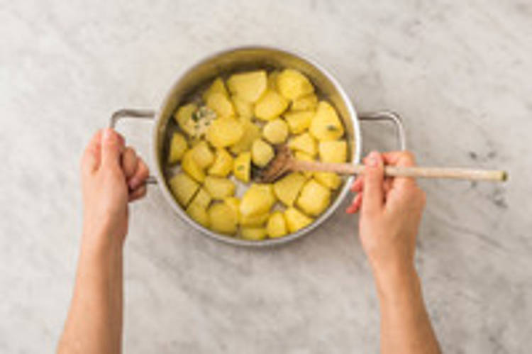 Aardappelen bakken