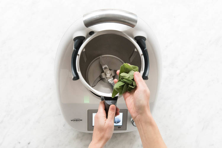 FÜR DIE FLEISCHBÄLLCHEN