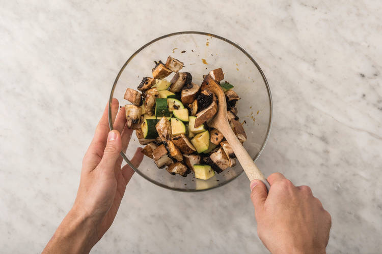 MARINATE THE MUSHROOM & ZUCCHINI