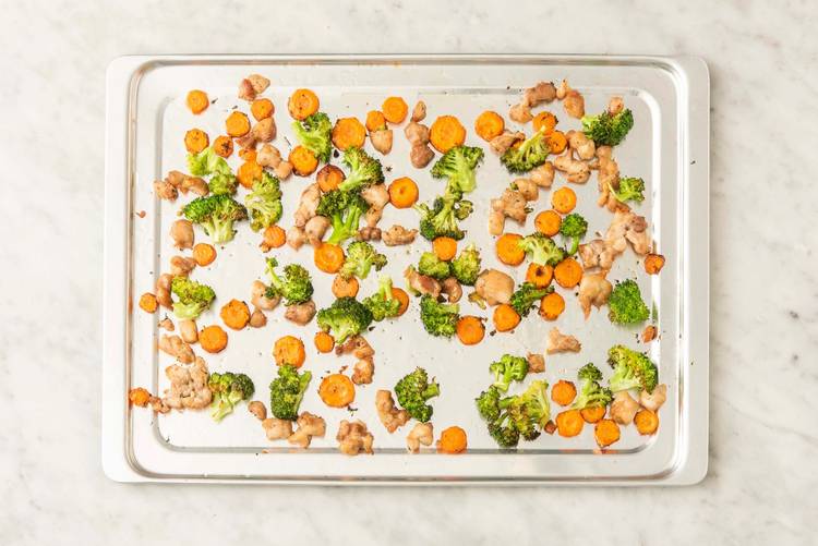 ROAST CHICKEN & VEGGIES