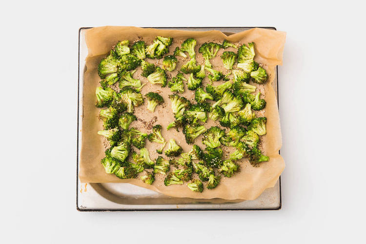 ROAST BROCCOLI