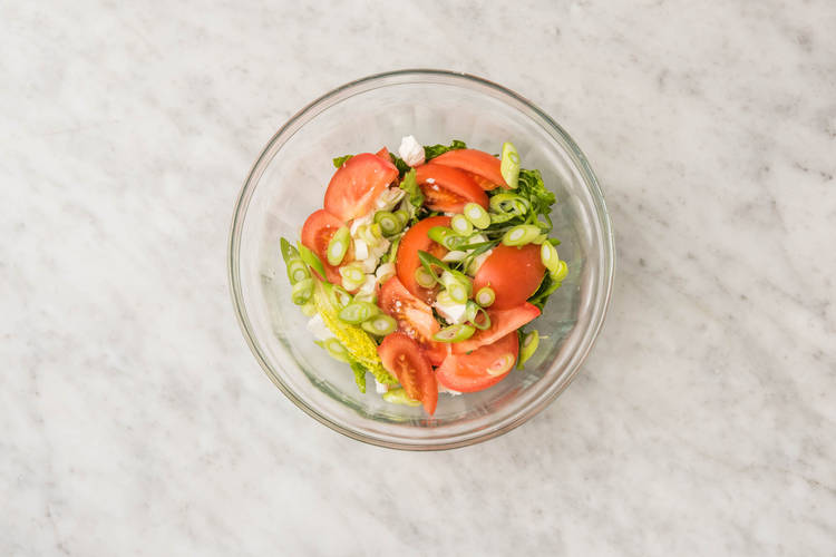 Salat zubereiten