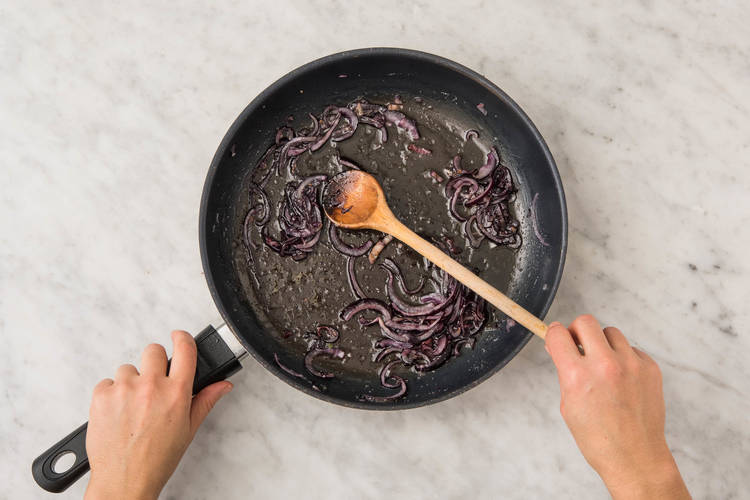 COOK ONIONS & MAKE FRY SAUCE