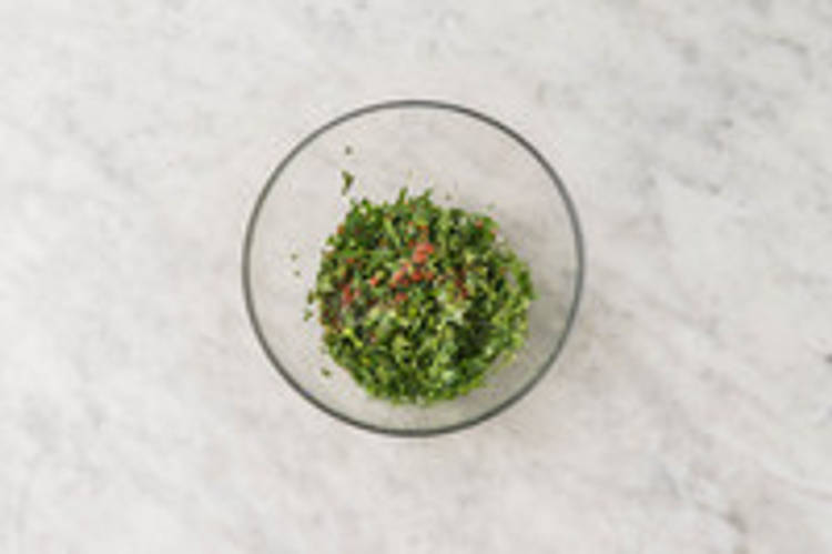 Chimichurri maken