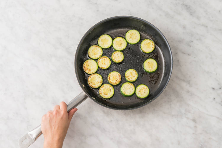 DAMPFGAREN & SOSSE KOCHEN