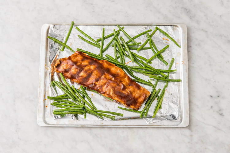 HEAT RIBS & COOK GREEN BEANS