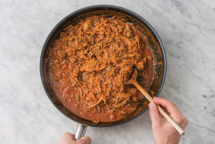 Finish the ragu