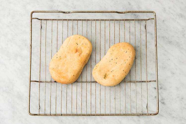 BROT AUFBACKEN