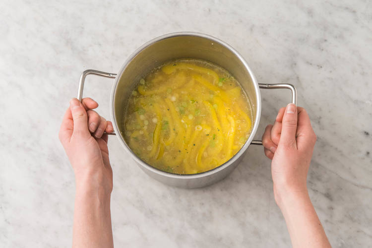 Suppe kochen