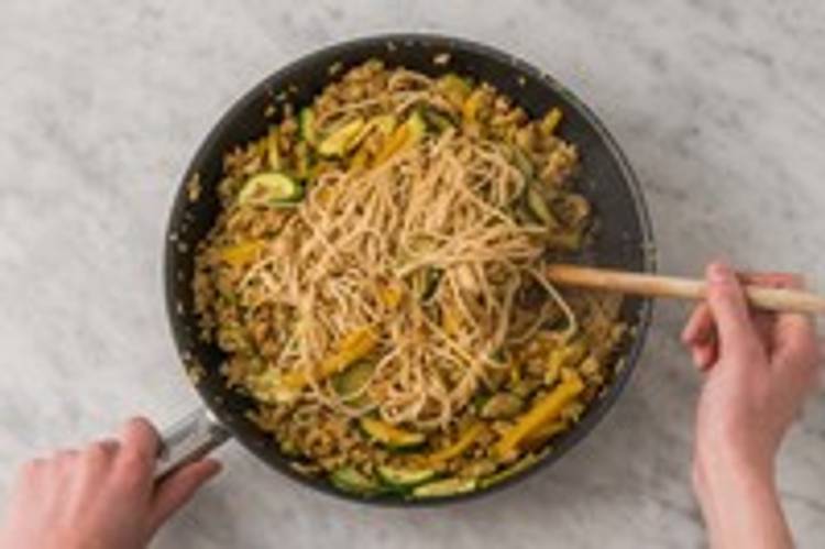Noedels koken