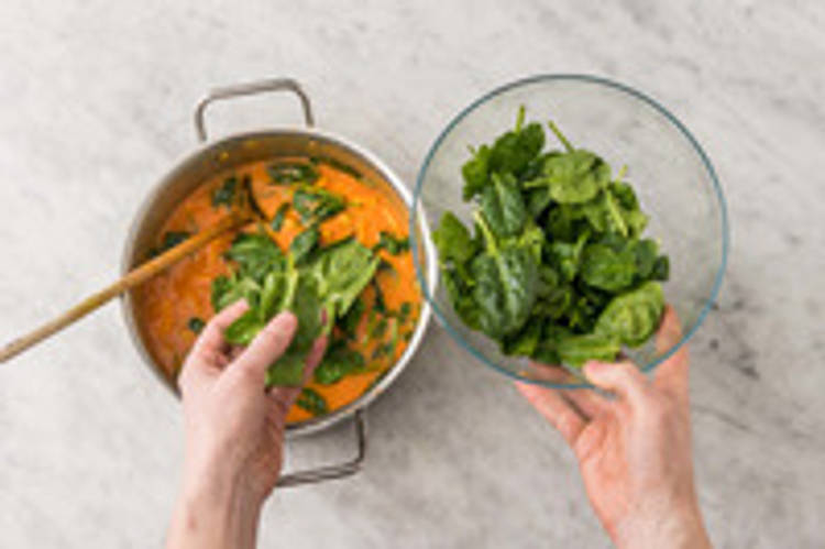 Faire réduire les épinards