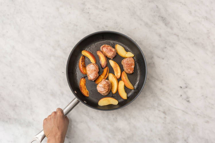 SCHWEINEFILET BRATEN