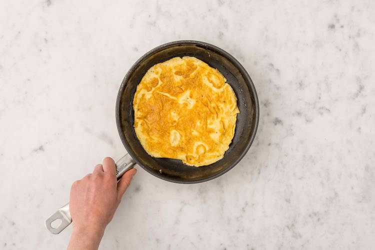 Cuire l'omelette