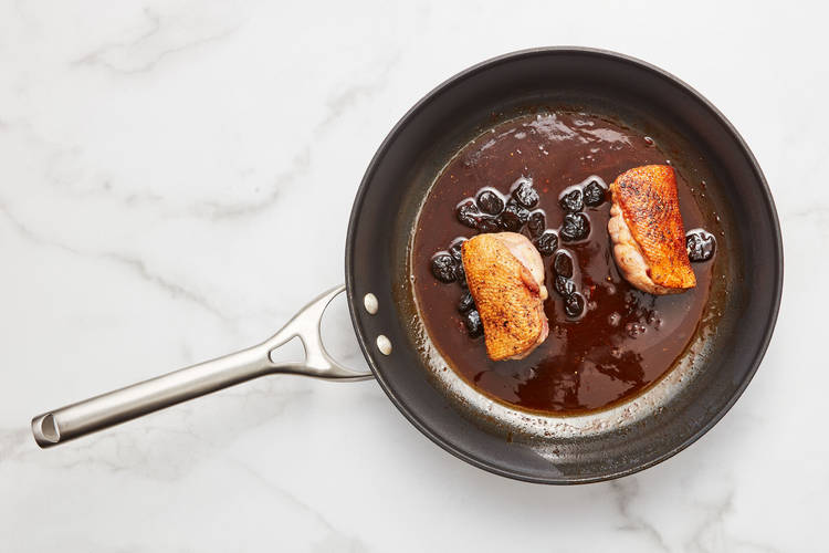 Finish Duck and Simmer Sauce