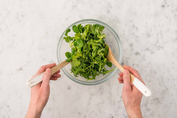 Préparer la salade