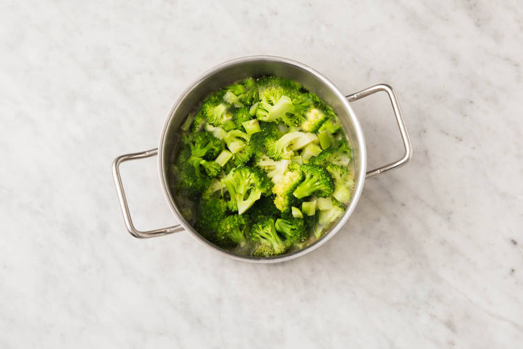 BROKKOLI KOCHEN
