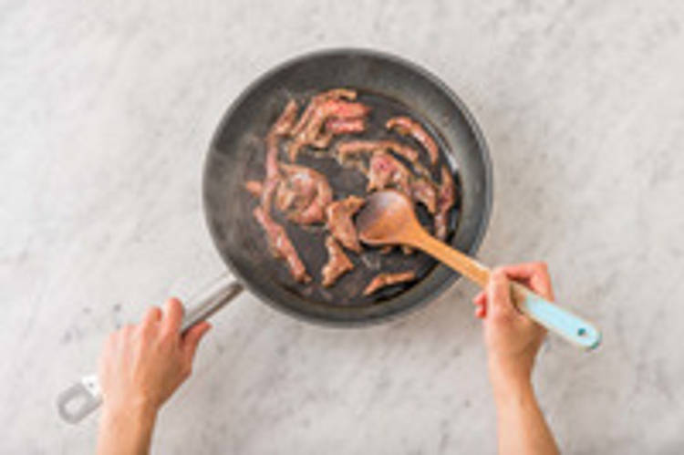 Biefstukreepjes wokken