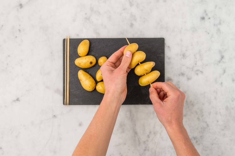 KARTOFFELN AUFSPIESSEN