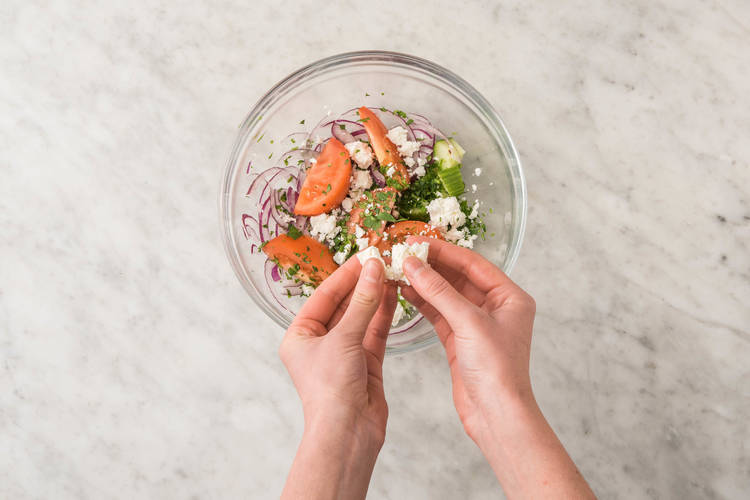 HIRTENKÄSESALAT