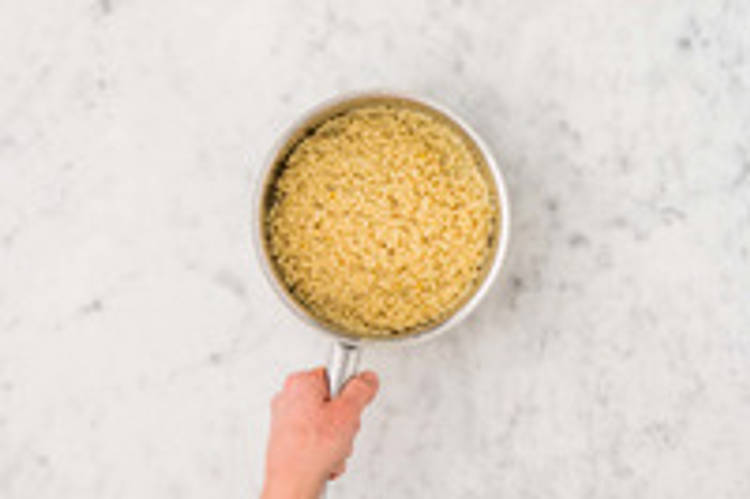 Préparer le couscous perlé