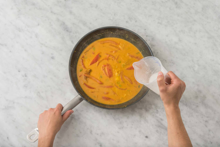 FÜR DIE CURRYSOSSE
