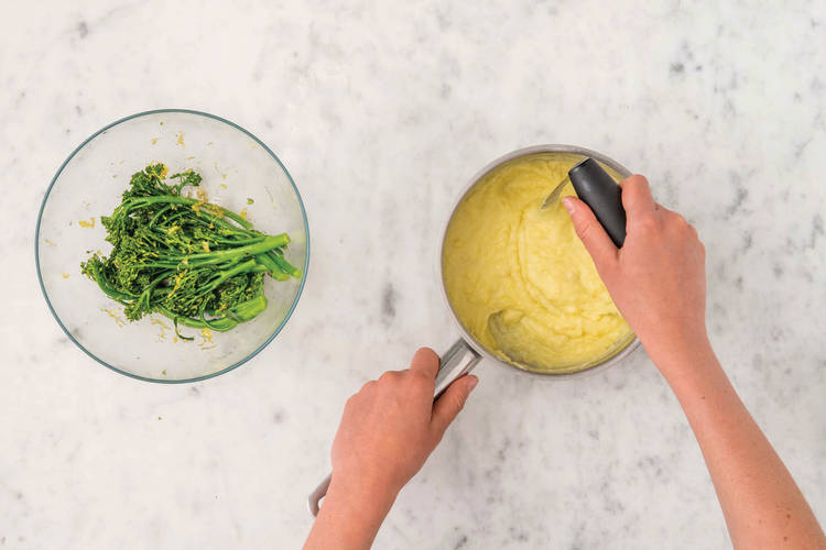 Make the parsnip mash