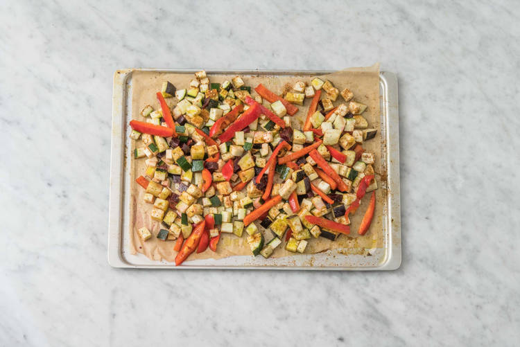 GEMÜSE IM OFEN BACKEN