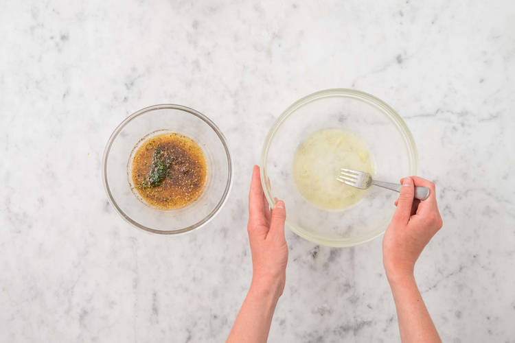 PRÉPARER LA MARINADE ET LA VINAIGRETTE