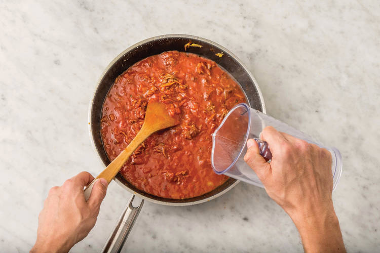 Simmer Ragu Cheat's Italian Beef Ragu Recipe | HelloFresh