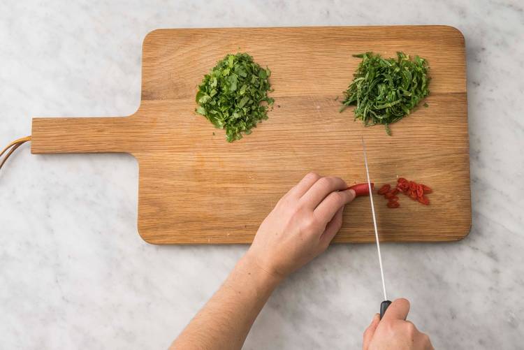 Förbered örter & chili