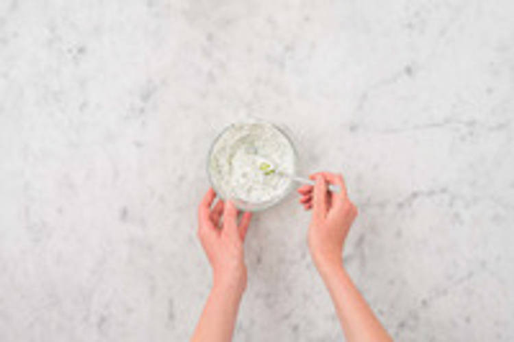 Koriander-buffelyoghurt maken