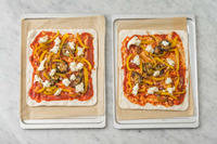 Garnir la tarte flambée