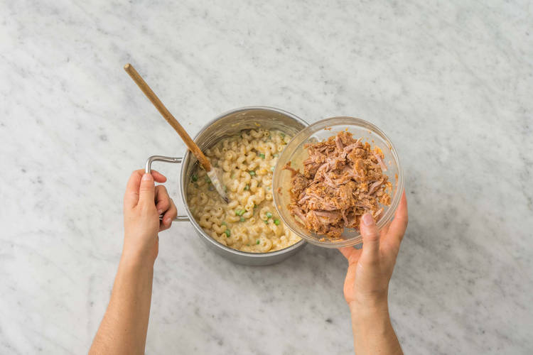 ASSEMBLE MAC AND CHEESE