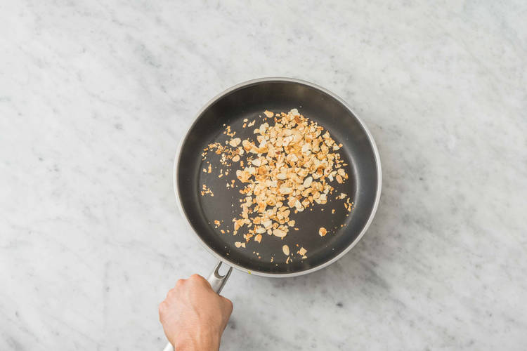 PREP TURKEY AND TOAST ALMONDS