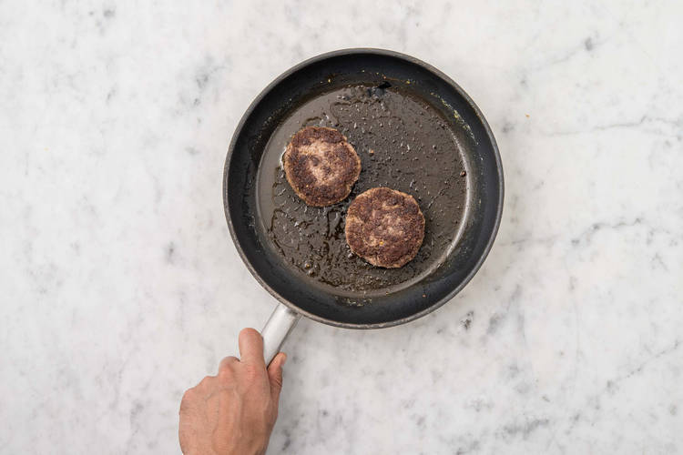 Cuire les burgers
